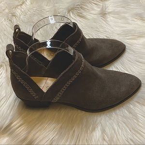 Sole Society grey gray suede size 8.5 booties boots